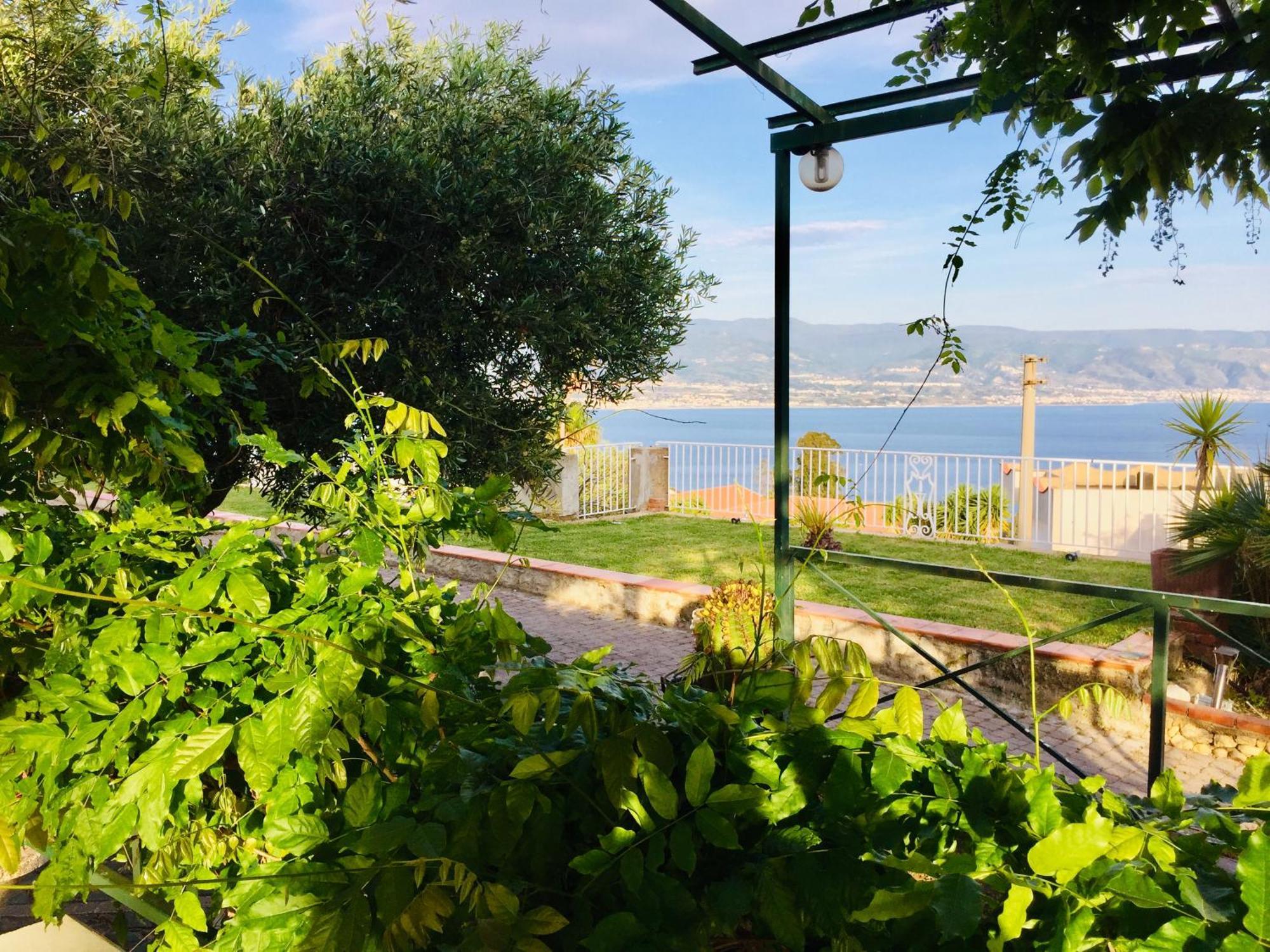 Villa Scilla E Cariddi Messina Eksteriør billede